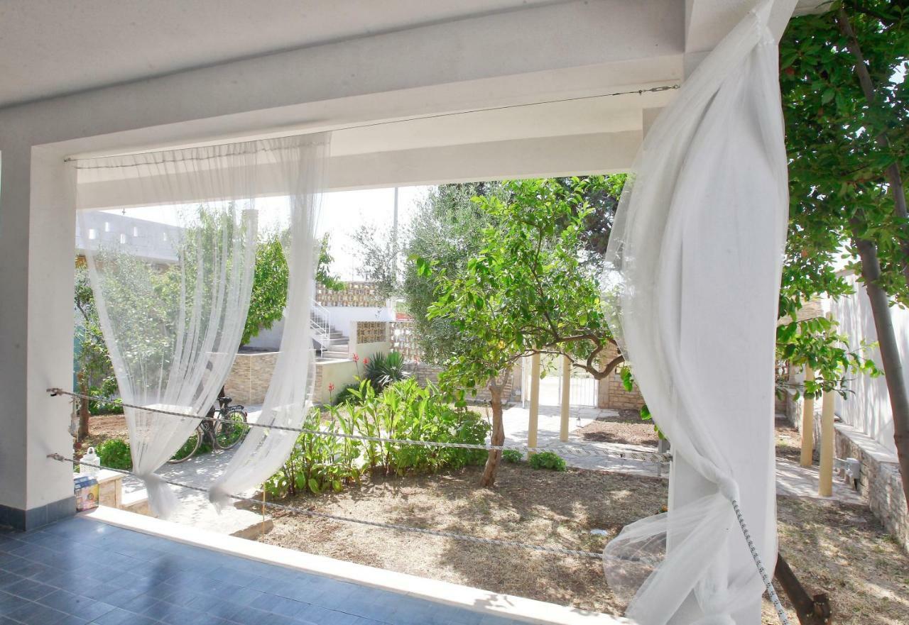 B&B Villa Al Mare Giovinazzo Exterior foto