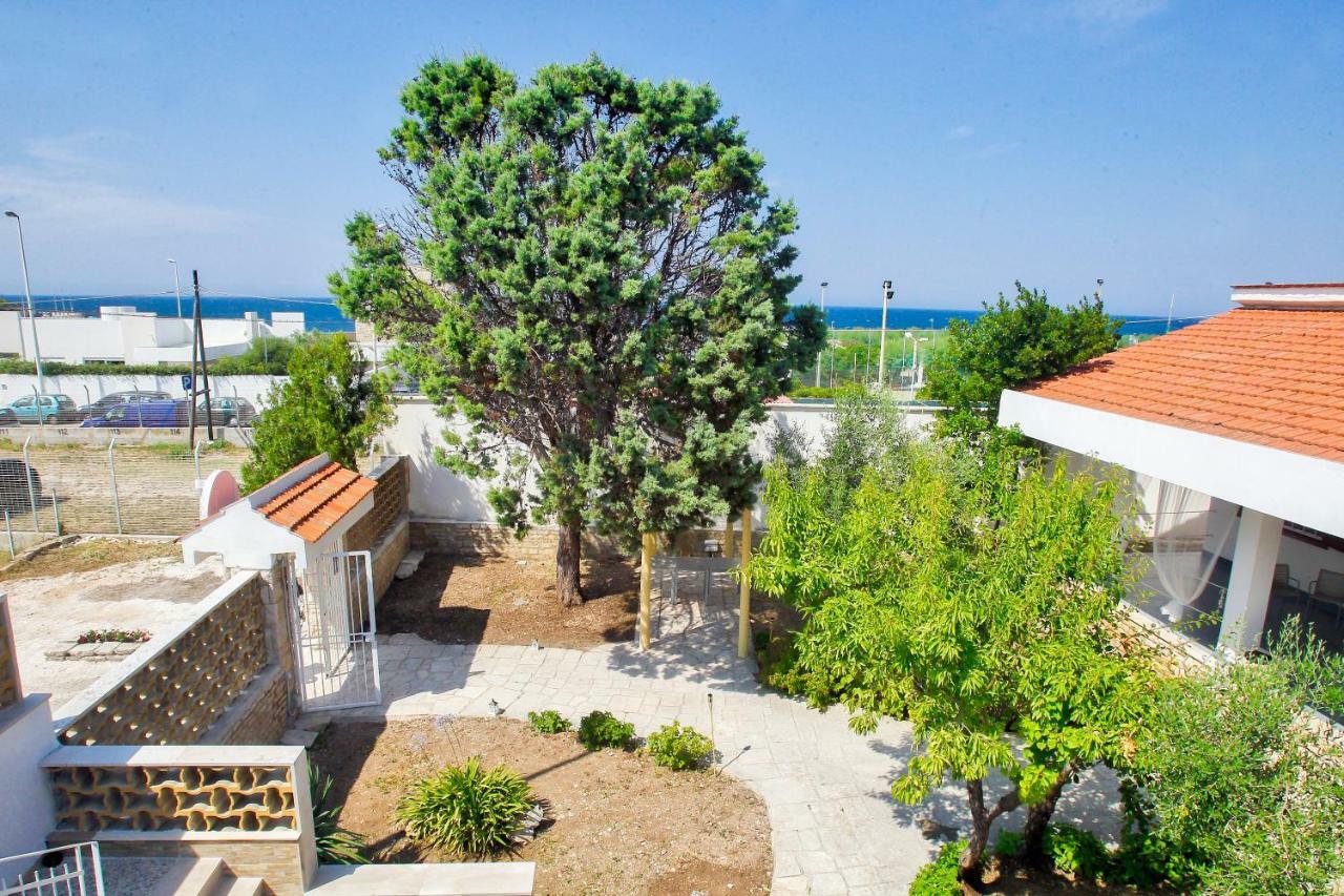 B&B Villa Al Mare Giovinazzo Exterior foto